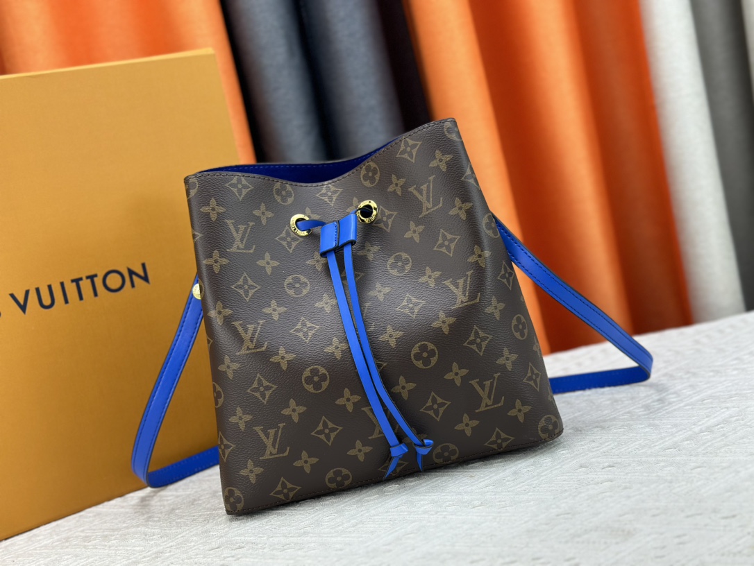 LV bag 341